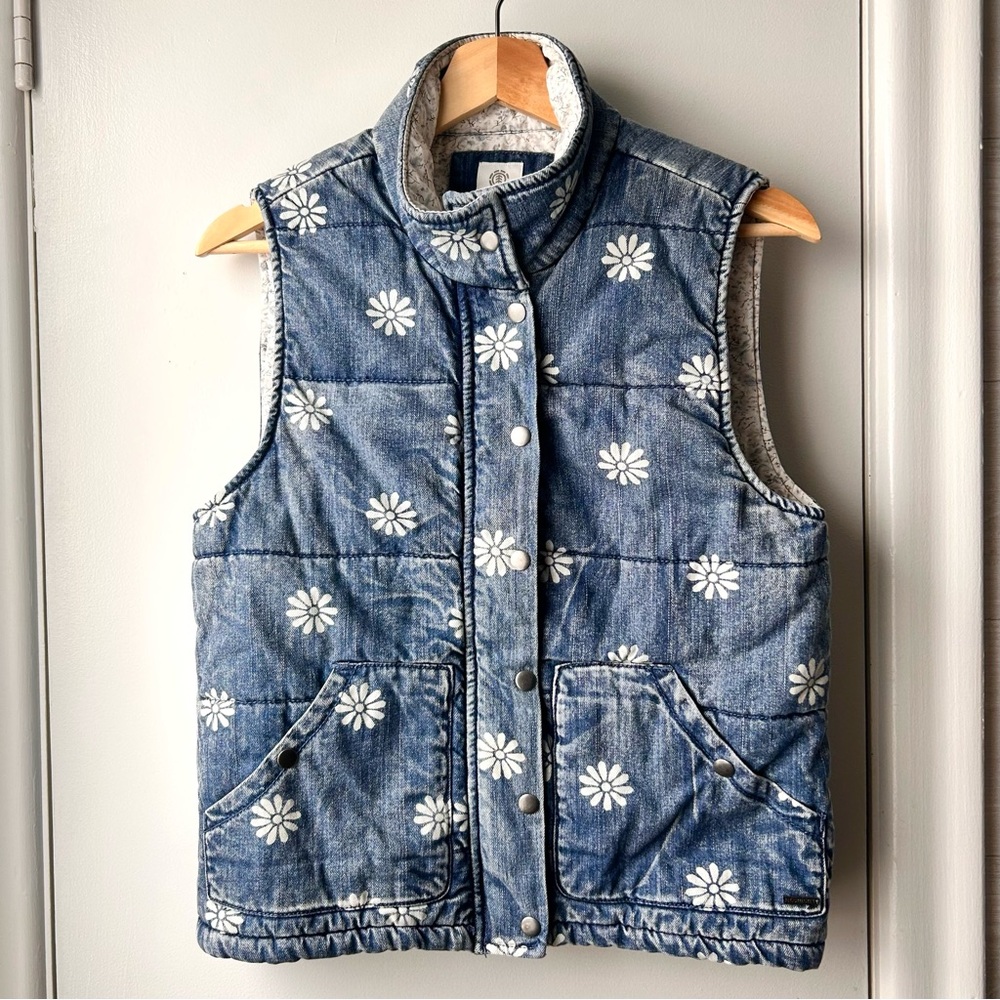 Element Puffy Denim Vest w/Daisy Motif